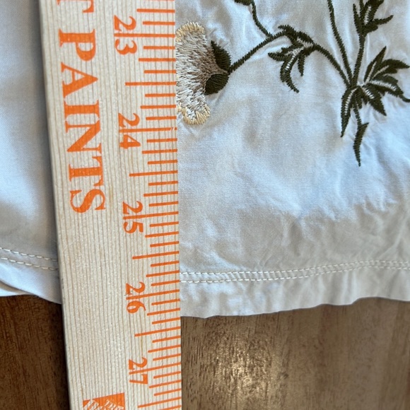 J Jill Embroidered Woven Front Shirt Women's Large Cream Floral - Picture 8 of 8